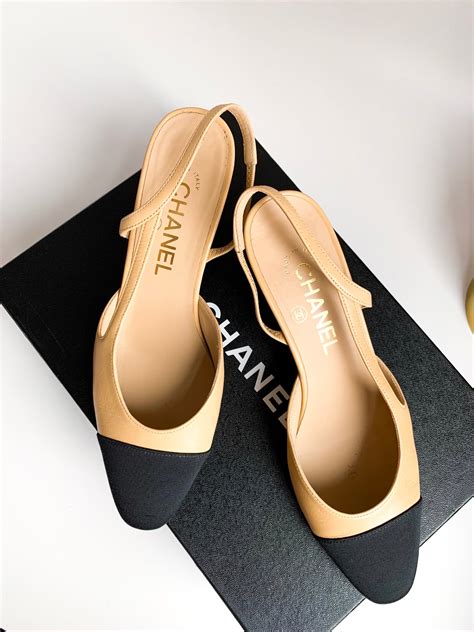 chanel slingbacks beige black